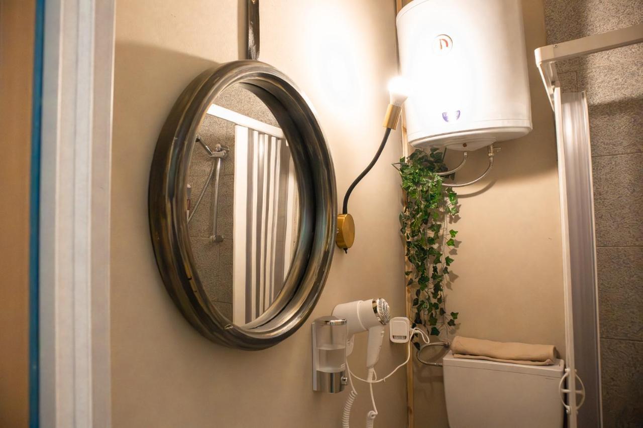 Don Pes Travel Rooms Sassari Exterior foto